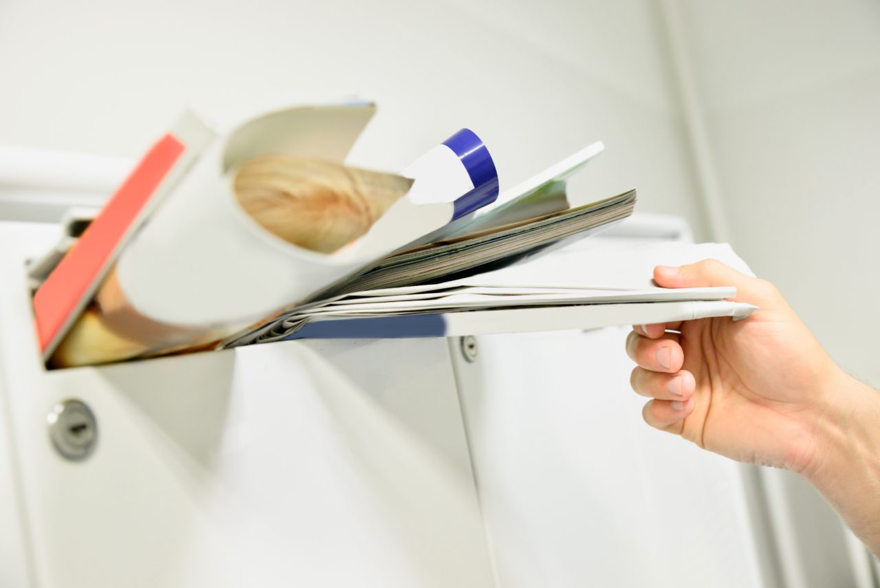 Geld verdienen als Teenager Die Besten Jobs für 13 Jährige morebucks